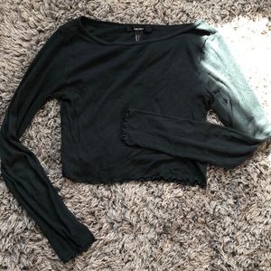 dark emerald green long sleeve crop top